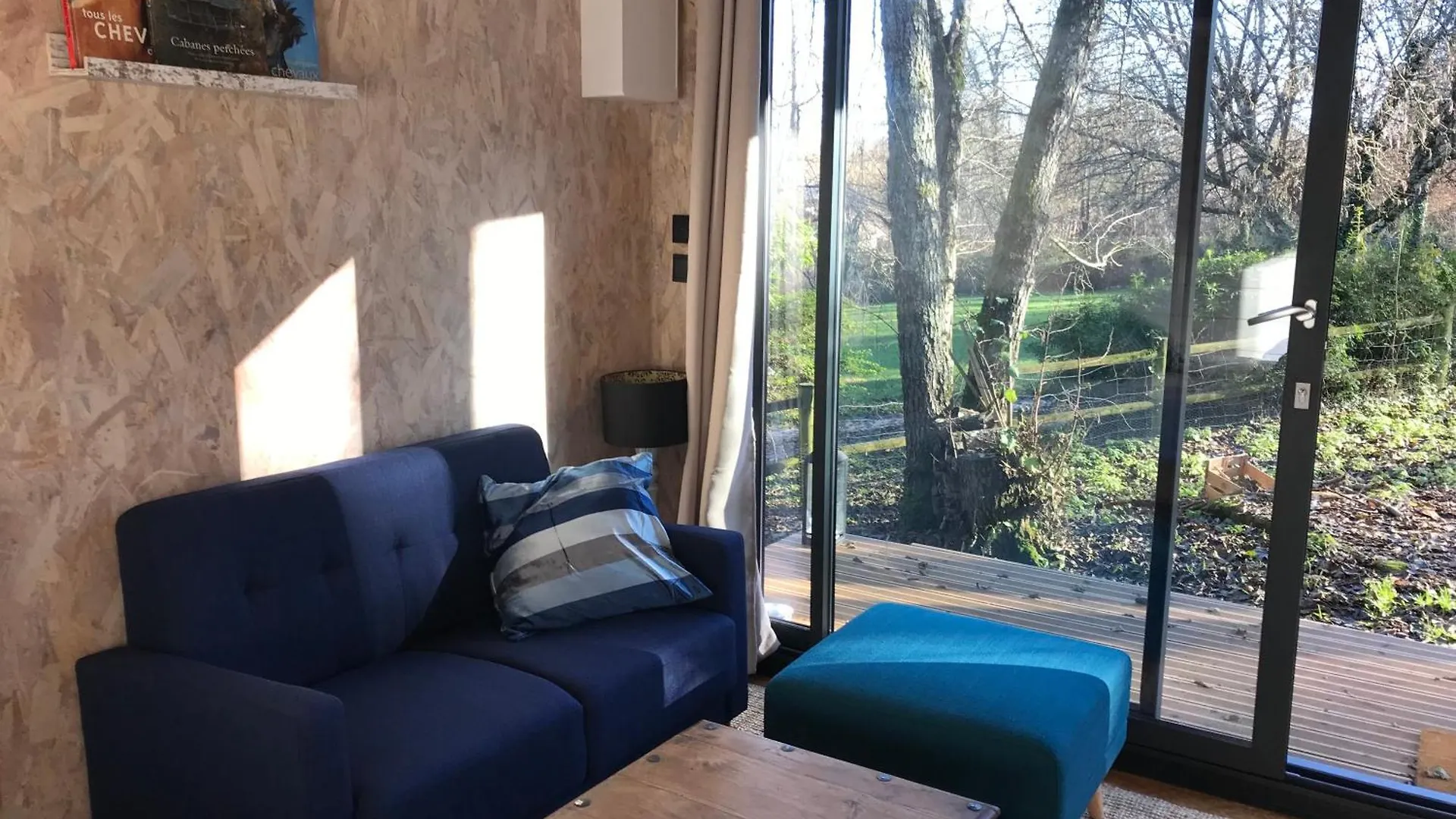 La Cabane A Cheval Saint-Savin  Campsite